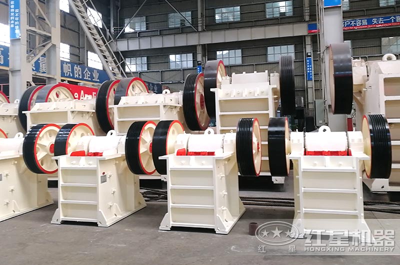 PEX顎式破碎機(jī)圖片