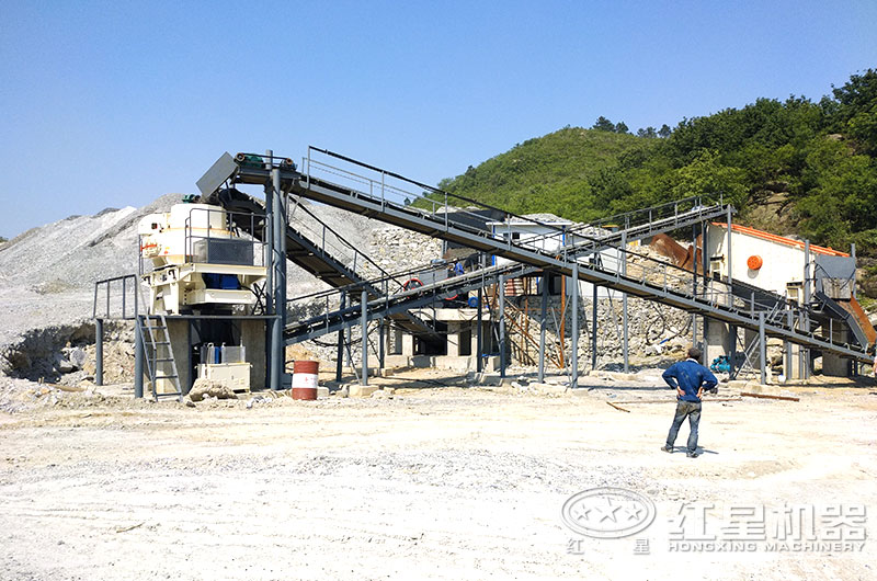 大理石邊角料加工沙子用什么機(jī)器？多少錢？現(xiàn)場視頻