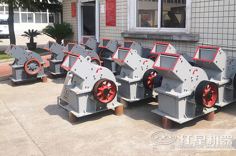 錘式破碎機小型作業(yè)量多少？錘頭及技術參數(shù)