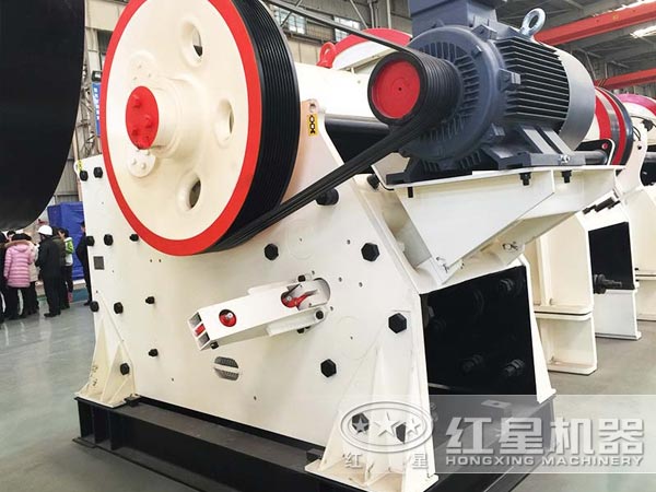新一代CJ歐版顎式破碎機(jī)憑借高產(chǎn)、低耗迅速走紅市場(chǎng)