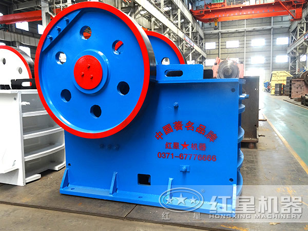 150×250顎式破碎機(jī)小體格擁有大能量， 輔助客戶創(chuàng)高收