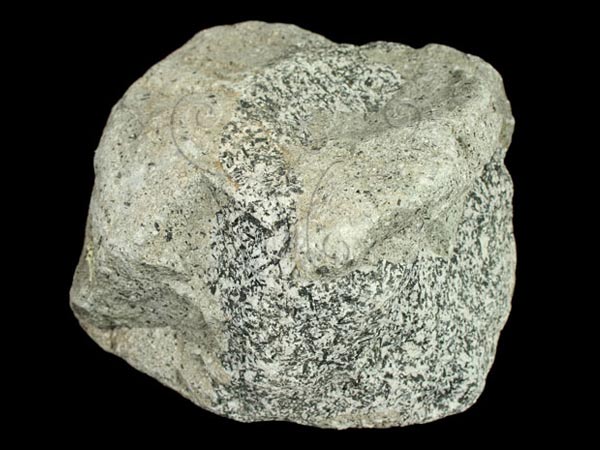 乘載著全套流動破碎篩分機(jī)，小小的石頭實(shí)現(xiàn)了大大的夢想