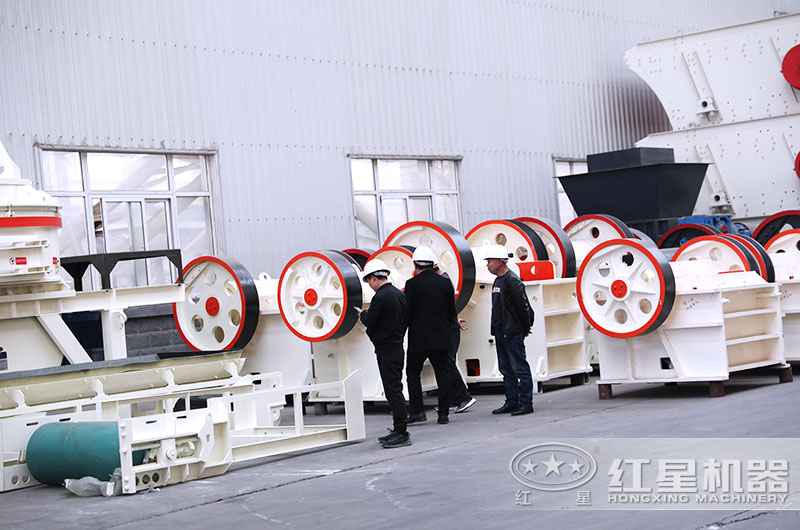 石子粉碎機(jī)有哪些？哪種適合中小型石料廠？