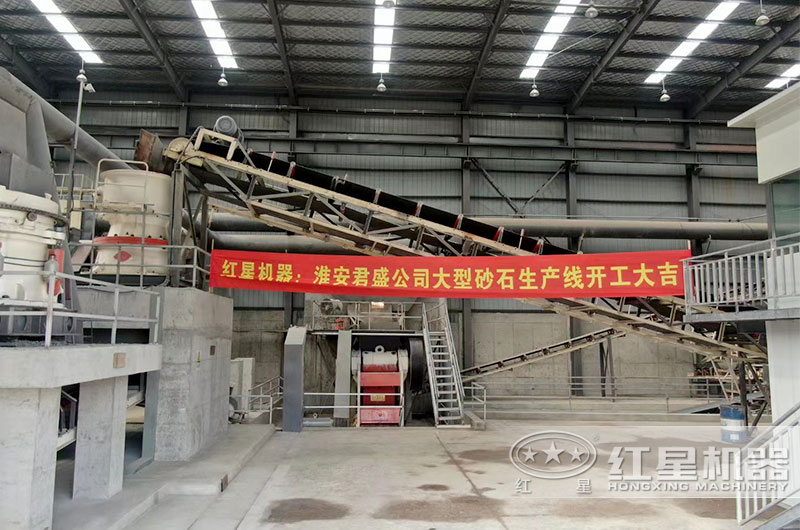 粉碎石頭的機(jī)器多少錢一臺？可以粉碎建筑垃圾嗎？