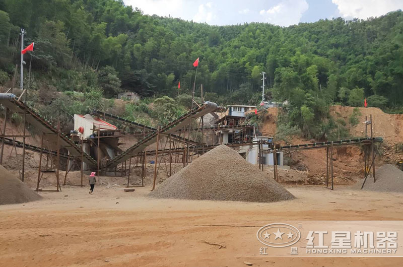 15萬預(yù)算，能買到哪種河卵石及建筑廢料用多功能破碎機(jī)？